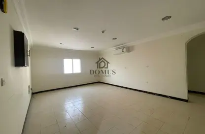 Apartment - 3 Bedrooms - 3 Bathrooms for rent in Hiteen Street - Al Muntazah - Doha