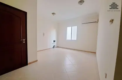 شقة - 2 غرف نوم - 2 حمامات للايجار في منتزه 37 - المنتزه - الدوحة