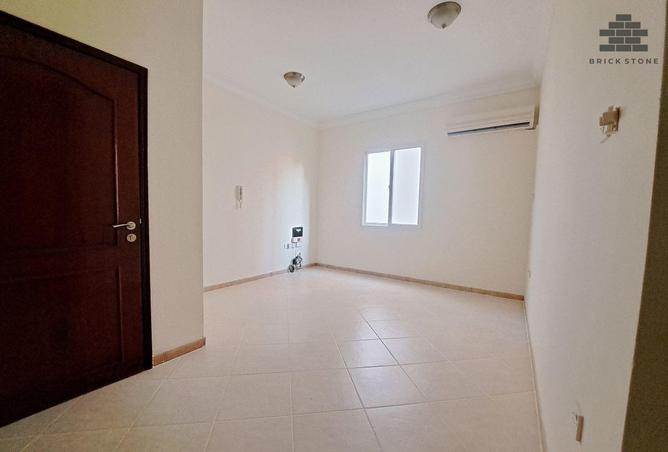 904655 - Property Main Image