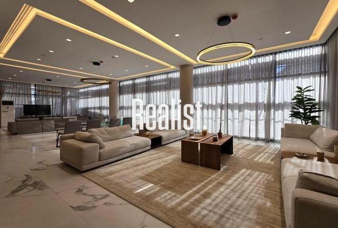 Villa - 6 Bedrooms - 7+ Bathrooms for sale in The Villas - The Pearl Island - Doha