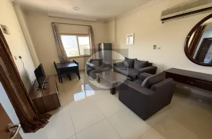 Apartment - 1 Bedroom - 1 Bathroom for rent in Umm Ghwailina Comm - Umm Ghuwalina - Umm Ghuwailina - Doha