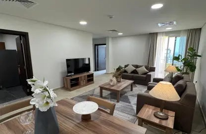 Apartment - 2 Bedrooms - 2 Bathrooms for rent in West Walk - Al Waab - Doha