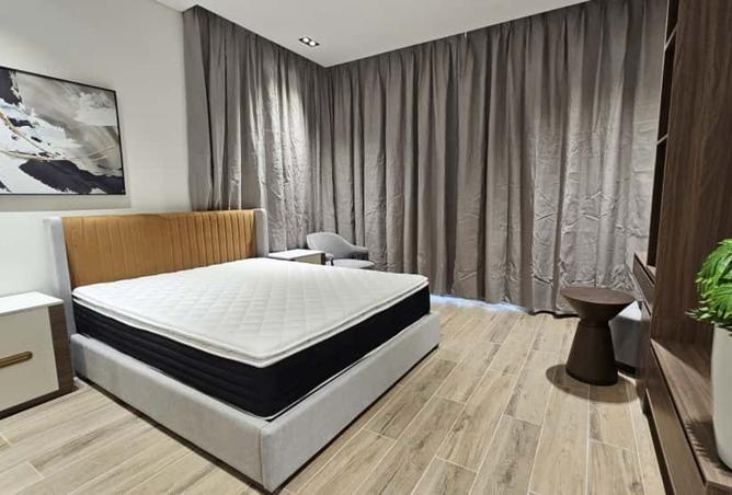 972803 - Property Image 3