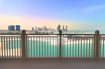 Apartment - 2 Bedrooms - 3 Bathrooms for rent in Abraj Bay - Abraj Quartiers - The Pearl Island - Doha