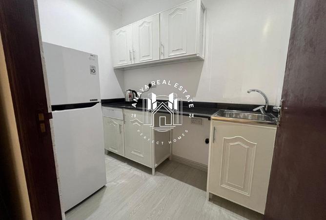 956714 - Property Image 3