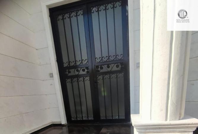 972885 - Property Image 3