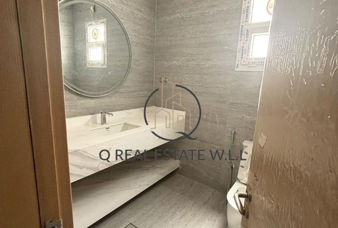 942793 - Property Image 3