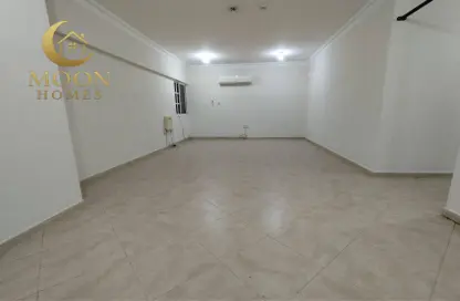 Apartment - 2 Bedrooms - 2 Bathrooms for rent in Najma Street - Najma - Doha