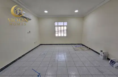 شقة - 2 غرف نوم - 2 حمامات للايجار في شارع المطار القديم - طريق المطار القديم - الدوحة شقة - 2 غرف نوم - 2 حمامات للايجار في شارع المطار القديم - طريق المطار القديم - الدوحة