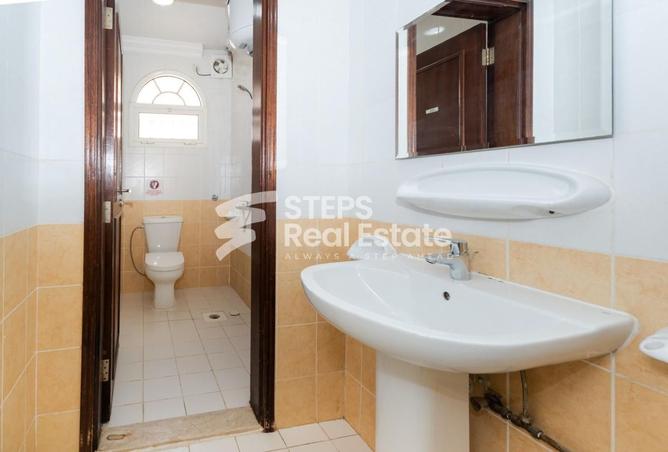 958889 - صورة العقار 2