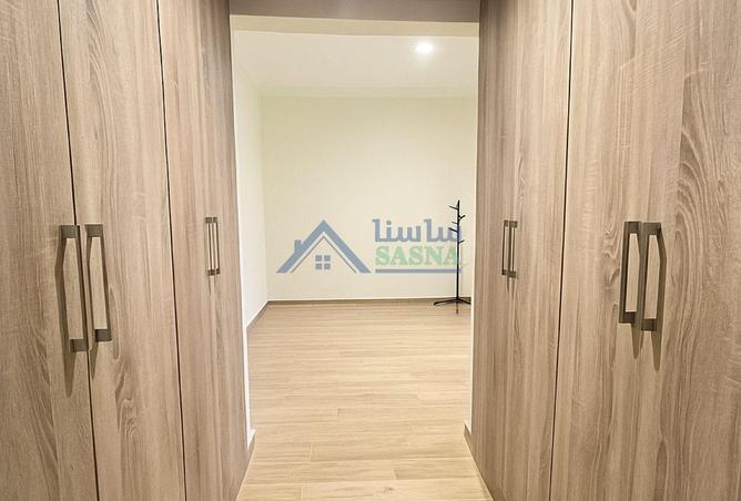 960778 - Property Image 2