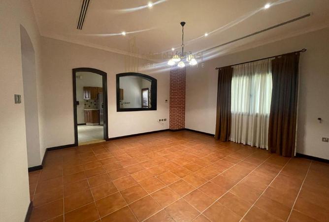 981841 - Property Image 3