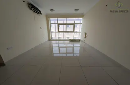 Apartment - 2 Bedrooms - 3 Bathrooms for rent in Al Maamoura - Al Maamoura - Doha
