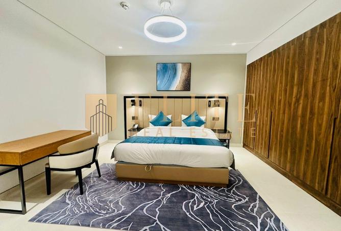 982935 - Property Image 3