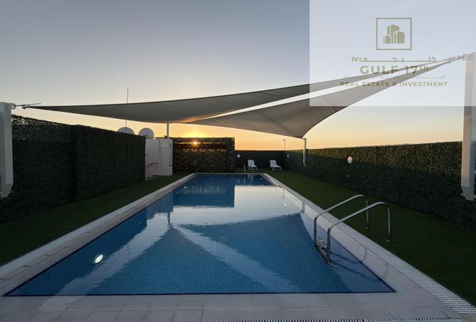 971833 - Property Image 2