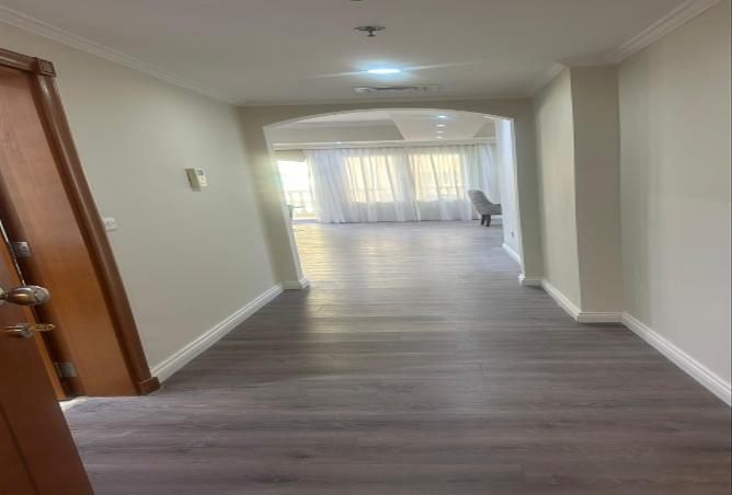 940750 - Property Image 3
