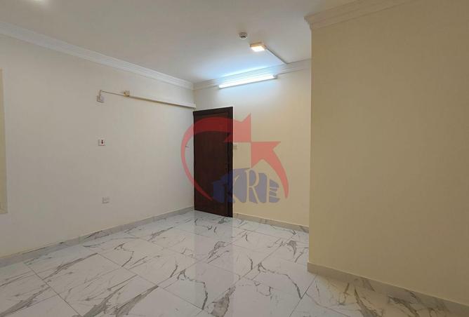 952535 - Property Image 3
