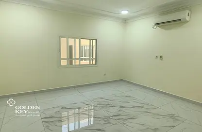 Villa - 6 Bedrooms - 7 Bathrooms for rent in Bu Hamour Street - Abu Hamour - Doha