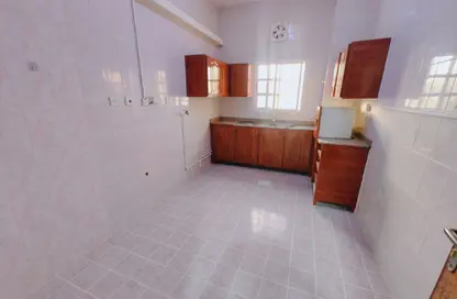 Apartment - 2 Bedrooms - 2 Bathrooms for rent in New Salata - Salata - Doha