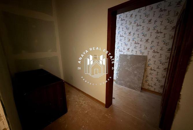 994727 - Property Image 3