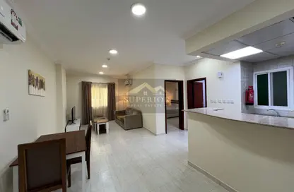 Apartment - 1 Bedroom - 1 Bathroom for rent in Umm Ghwailina Comm - Umm Ghuwalina - Umm Ghuwailina - Doha