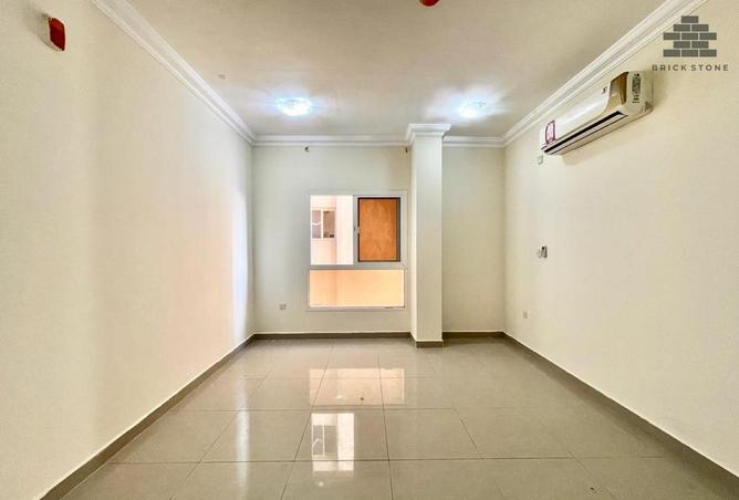 1000922 - Property Image 2