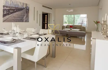 مجمع سكني - 4 غرف نوم - 6 حمامات للايجار في حدائق الدوحة - الوعب - الوعب - الدوحة