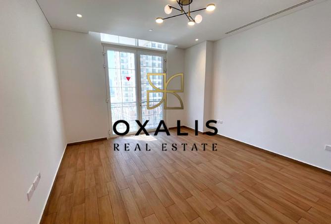 981103 - Property Image 3