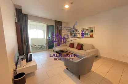Apartment - 1 Bedroom - 2 Bathrooms for rent in Viva West - Viva Bahriyah - The Pearl Island - Doha