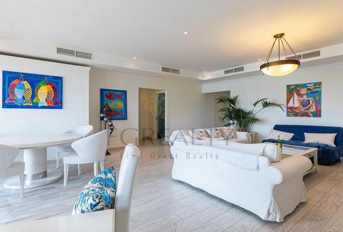 892745 - Property Image 3