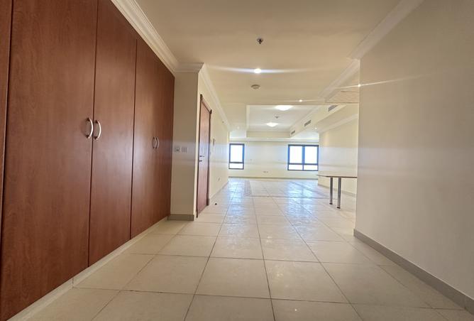 958435 - Property Main Image