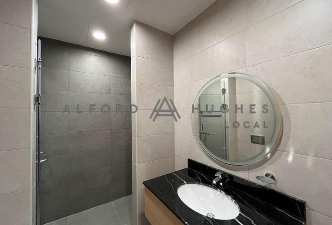 998156 - Property Image 2