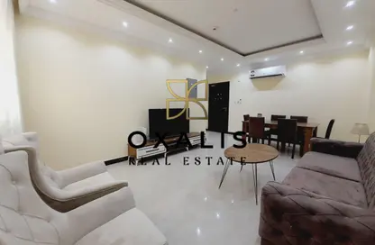 Apartment - 2 Bedrooms - 2 Bathrooms for rent in Al Mansoura - Al Mansoura - Doha
