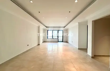 Apartment - 2 Bedrooms - 3 Bathrooms for rent in East Porto Drive - Porto Arabia - The Pearl Island - Doha