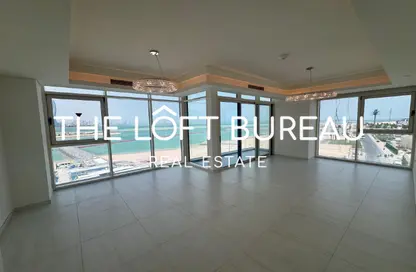 Apartment - 2 Bedrooms - 4 Bathrooms for sale in Gewan Island - The Pearl Island - Doha