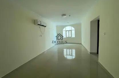 Apartment - 2 Bedrooms - 2 Bathrooms for rent in Al Zubair Bakkar Street - Al Sadd - Doha
