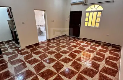 Apartment - Studio - 1 Bathroom for rent in Duhail Villas - Al Duhail - Doha