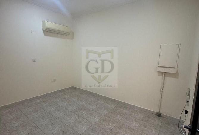 944098 - Property Image 3