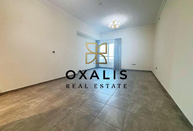 963007 - Property Main Image