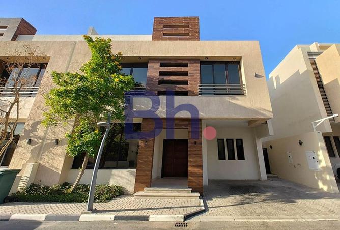 1001068 - Property Main Image