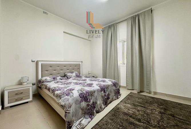 960994 - Property Image 2