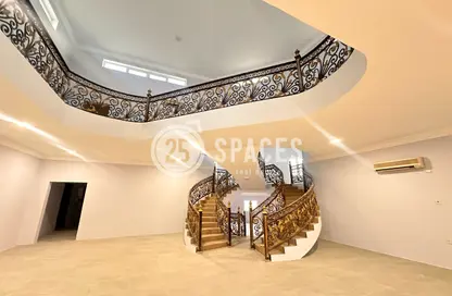 Villa - 7+ Bedrooms - 7 Bathrooms for rent in West Bay Lagoon Street - West Bay Lagoon - Doha
