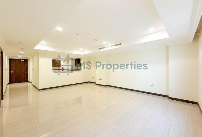945629 - Property Image 2