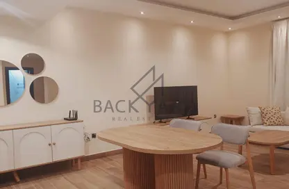 Apartment - 1 Bedroom - 2 Bathrooms for rent in Al Sadd Road - Al Sadd - Doha