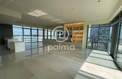 Apartment - 1 Bedroom - 2 Bathrooms for sale in Seef Lusail Tower 1 - Seef Lusail - Lusail City - Lusail