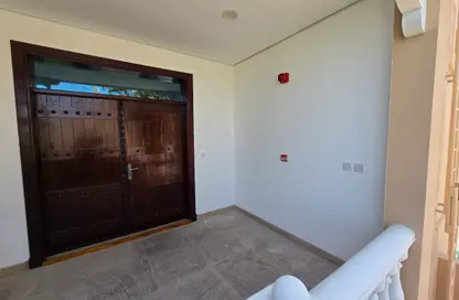 Compound - 2 Bedrooms - 2 Bathrooms for rent in West Bay Villas - West Bay - West Bay - Doha