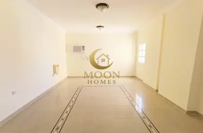 شقة - 2 غرف نوم - 2 حمامات للايجار في منتزه 7 - المنتزه - الدوحة