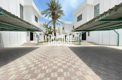 Villa - 6 Bedrooms - 5 Bathrooms for rent in Al Maamoura - Al Maamoura - Doha