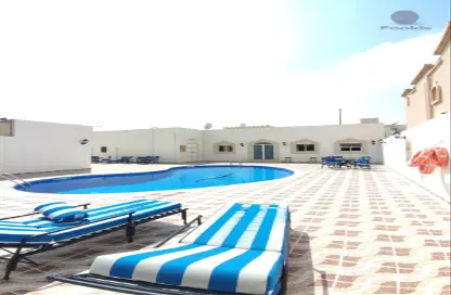 مجمع سكني - 4 غرف نوم - 4 حمامات للايجار في طريق مسيمير - أبو هامور - الدوحة