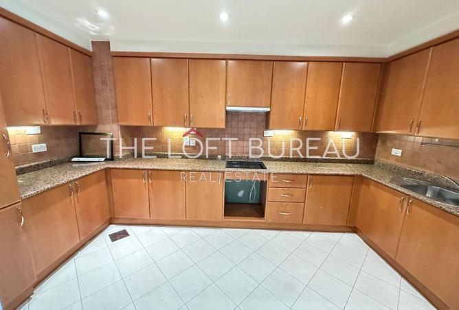 968215 - Property Image 3